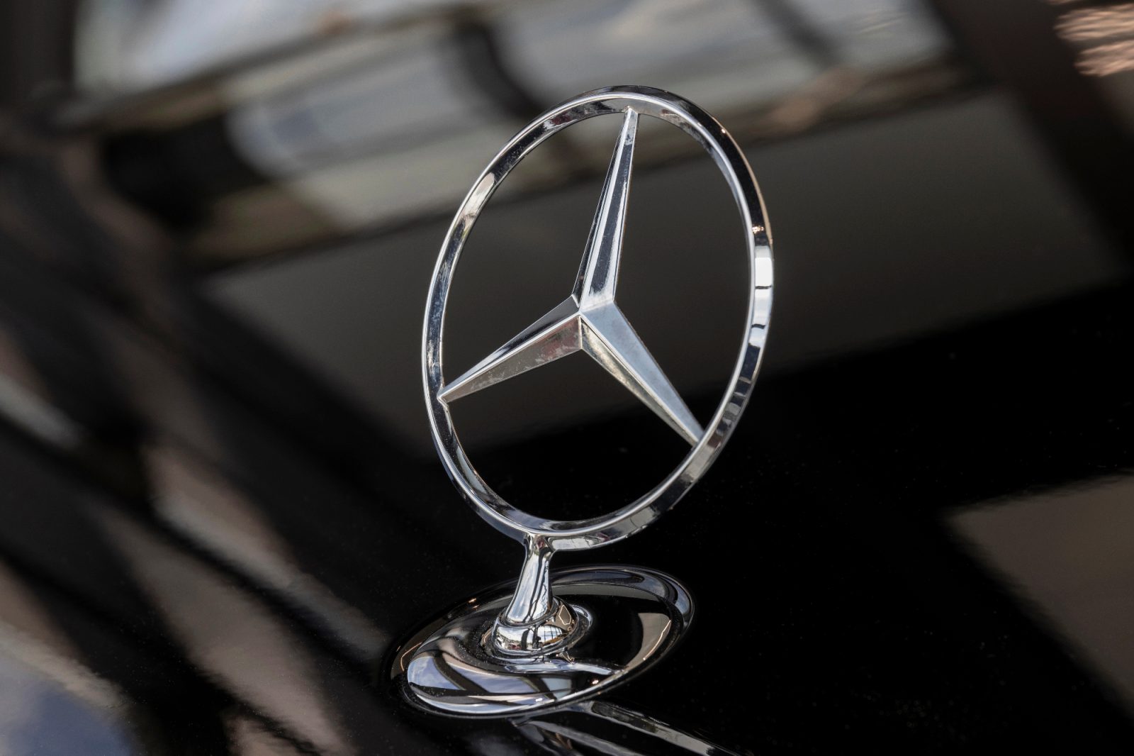 Kot inovacija in tradicija hkrati je Mercedes še vdno sinonim za prestiž